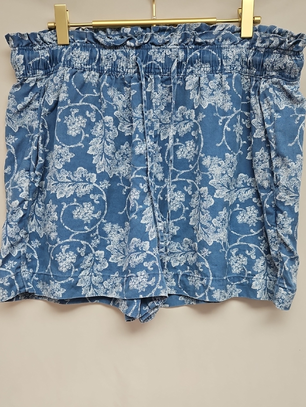 Rachel Ashwell Shabby Chic Blue Floral Lyocell Paperbag Shorts XL